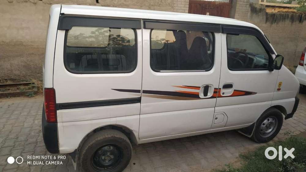 Nov 2021 Model Maruti Suzuki Eeco 2021 Cng & Hybrids 86000 Km Driven