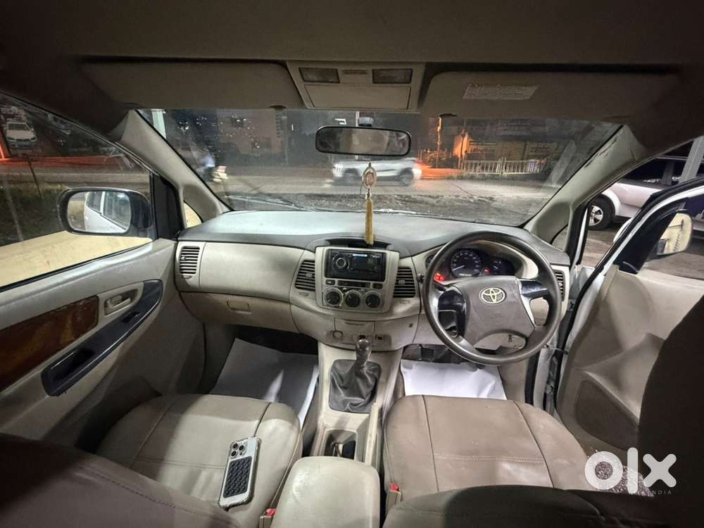 Toyota Innova Diesel 2012