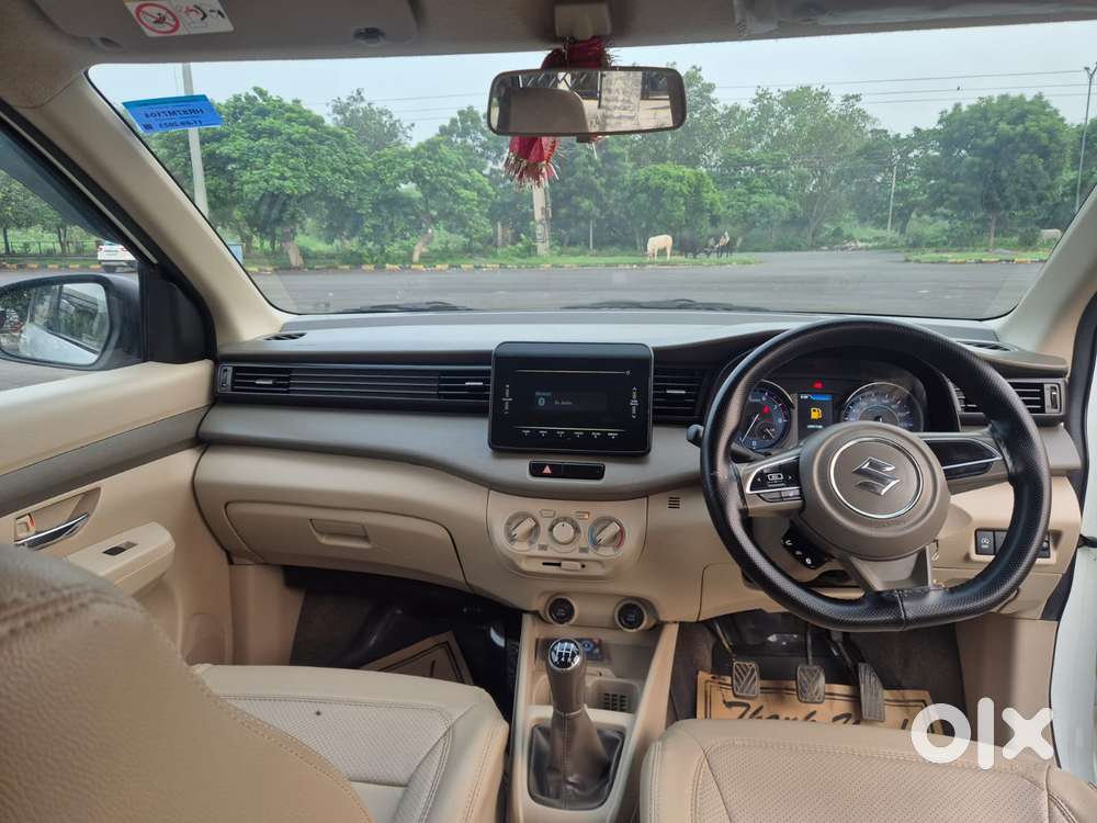 Maruti Suzuki Ertiga Vxi, 2023, Petrol