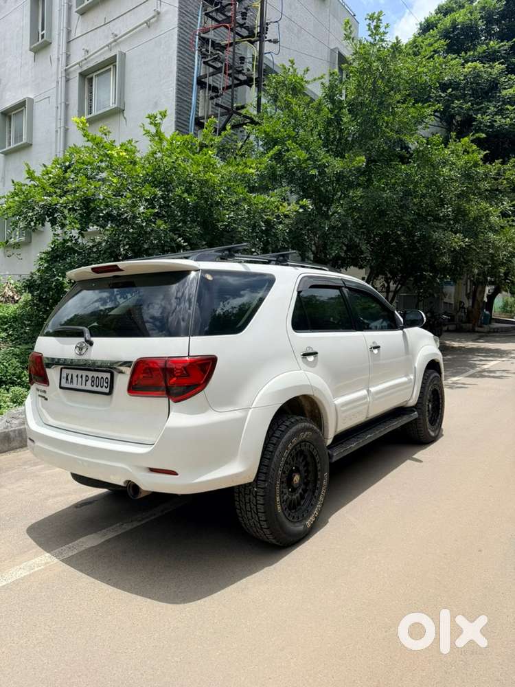 Toyota Fortuner Diesel Manual 2015