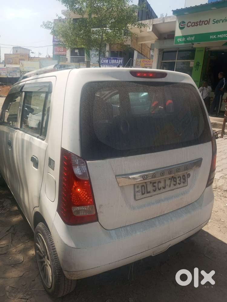 2nd Owner Maruti Wagon 2014 Hybrid Year
