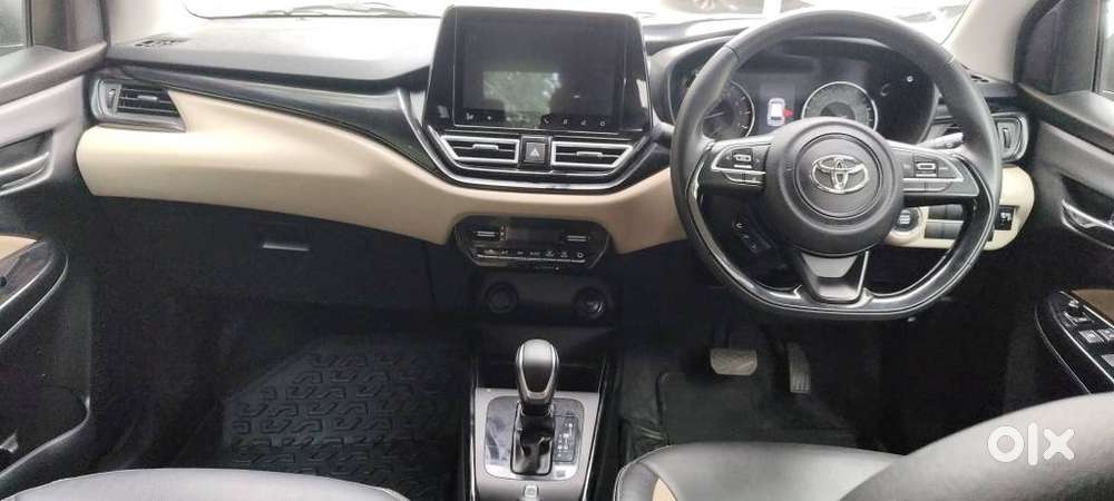 Toyota Glanza 1.2 V, 2025, Petrol