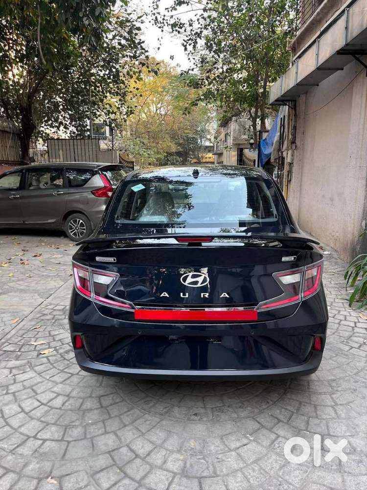 Hyundai Aura, 2026, Cng & Hybrids