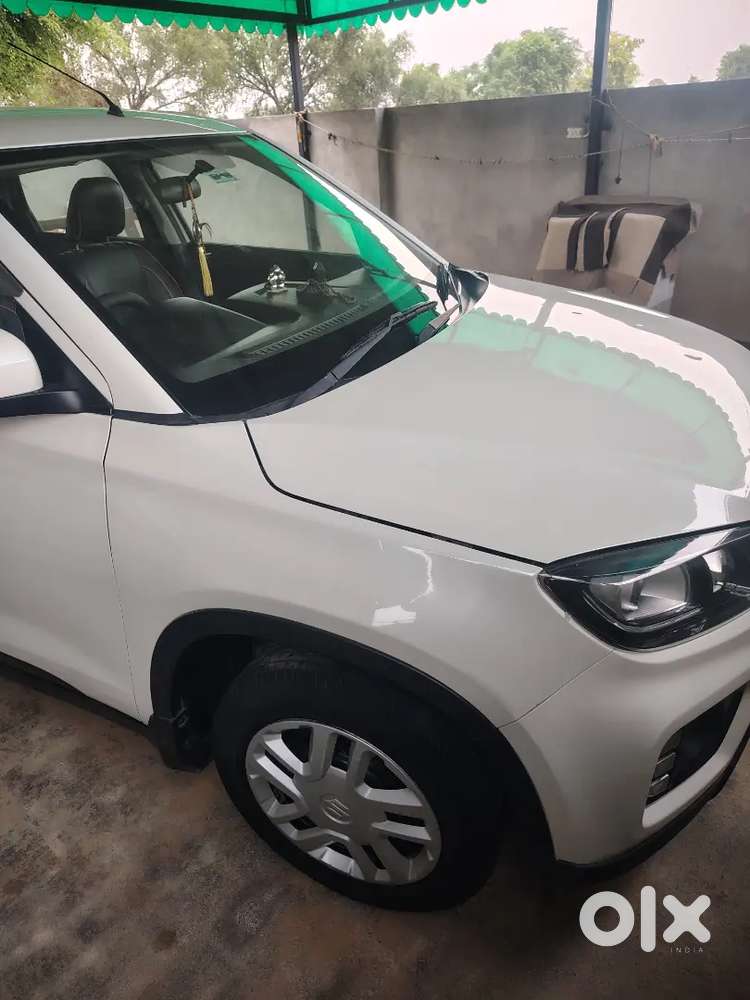 Brezza Lxi Optional 2022 Model 1st Owner 40000km Company Record 2air
