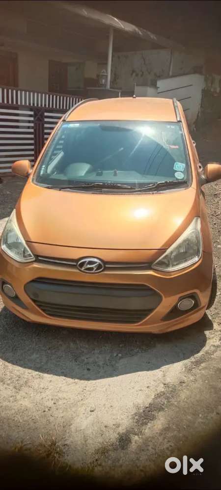 Hyundai Grand I10 2014 Petrol 88000 Km Driven