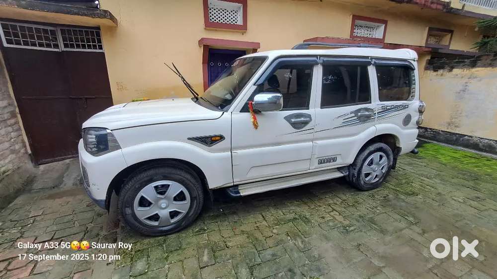 Mahindra Scorpio S4 Plus 2015 Diesel Manual
