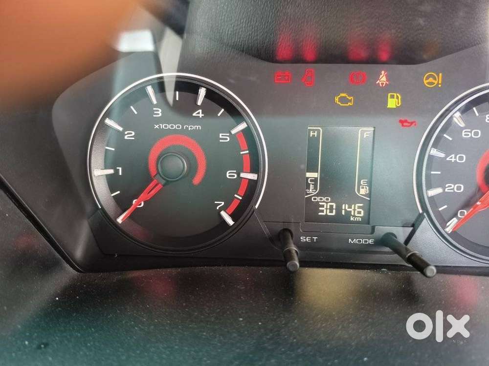 Mahindra Kuv100 Nxt 1.2 K2 Petrol 6 Str, 2017, Petrol