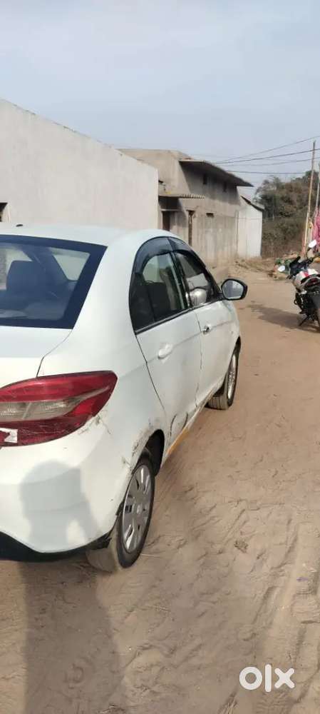 Urgent Sale Paise Ki Jarurat Tata Zest Good Condition