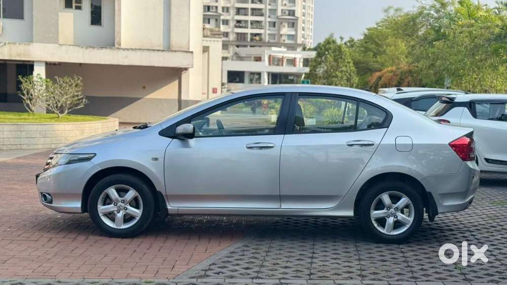 Honda City Petrol (mt) 2013