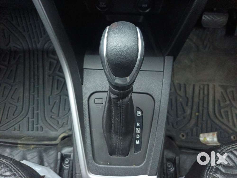 Maruti Suzuki Brezza Vxi At, 2024, Petrol