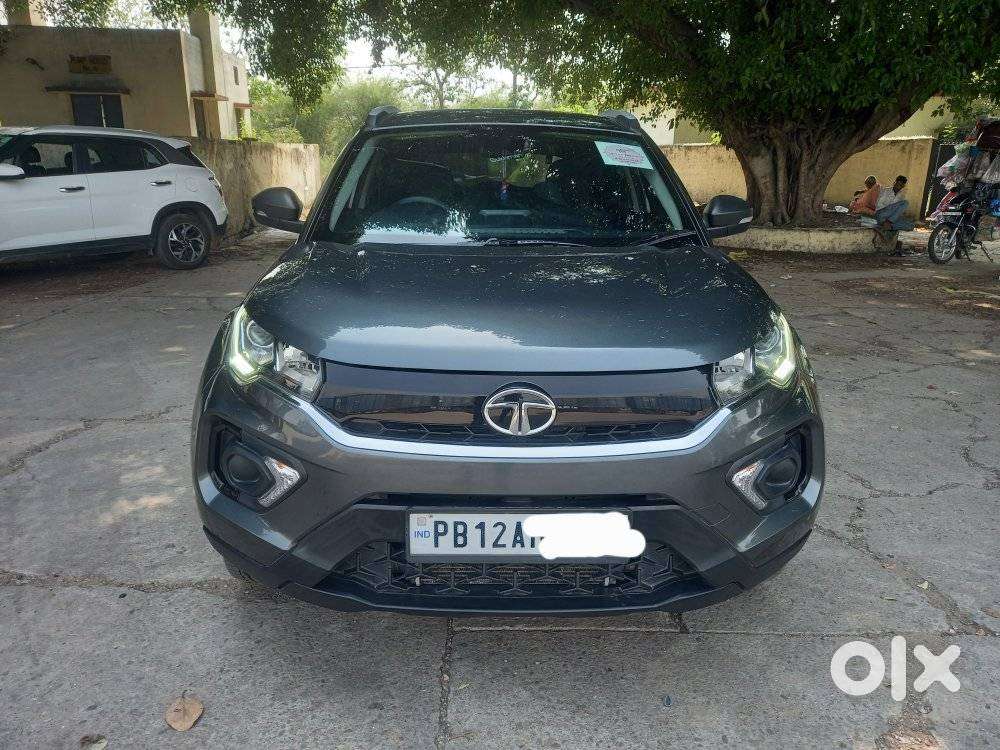Tata Nexon 1.5 Revotorq Xm Plus (s), 2023, Diesel