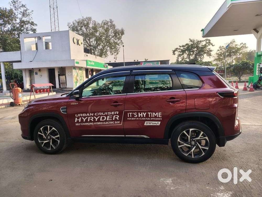 Toyota Urban Cruiser Hyryder 1.5 V Hybrid, 2022, Petrol