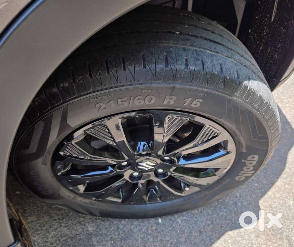 Maruti Suzuki Brezza 1.5 Zxi Smart Hybrid, 2022, Petrol