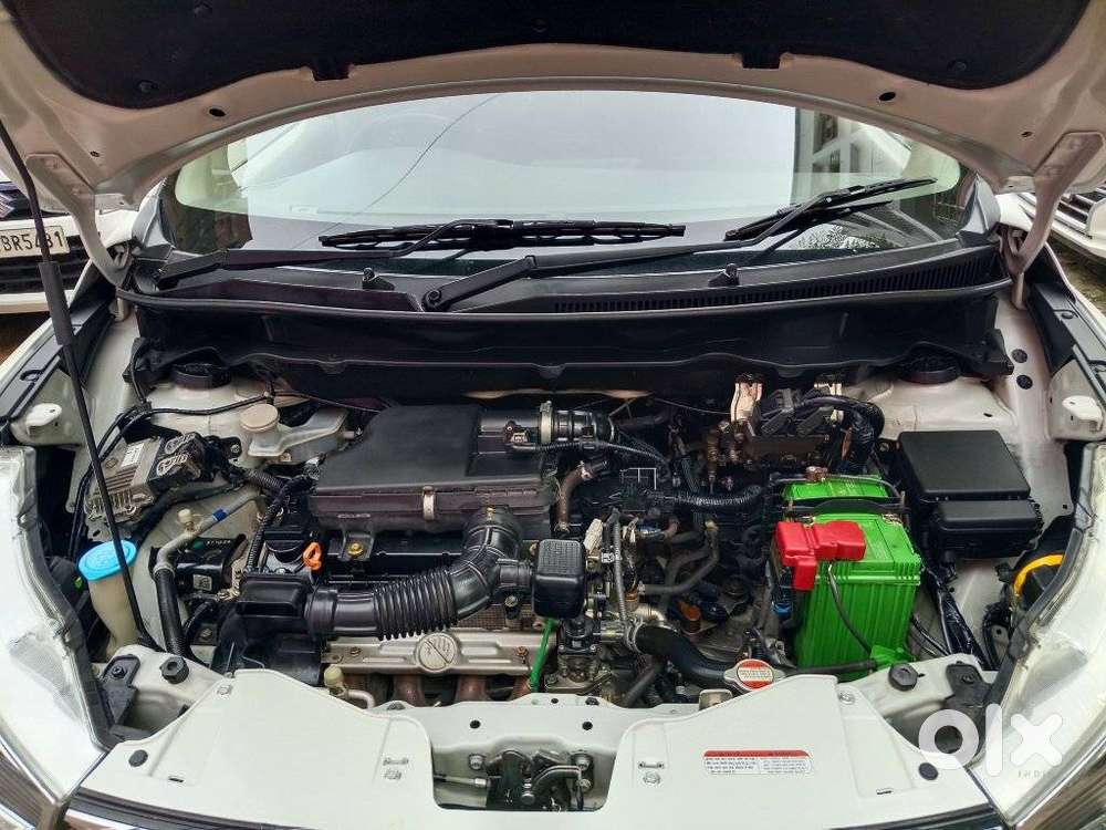 Maruti Suzuki Ertiga Vxi, 2022, Cng & Hybrids