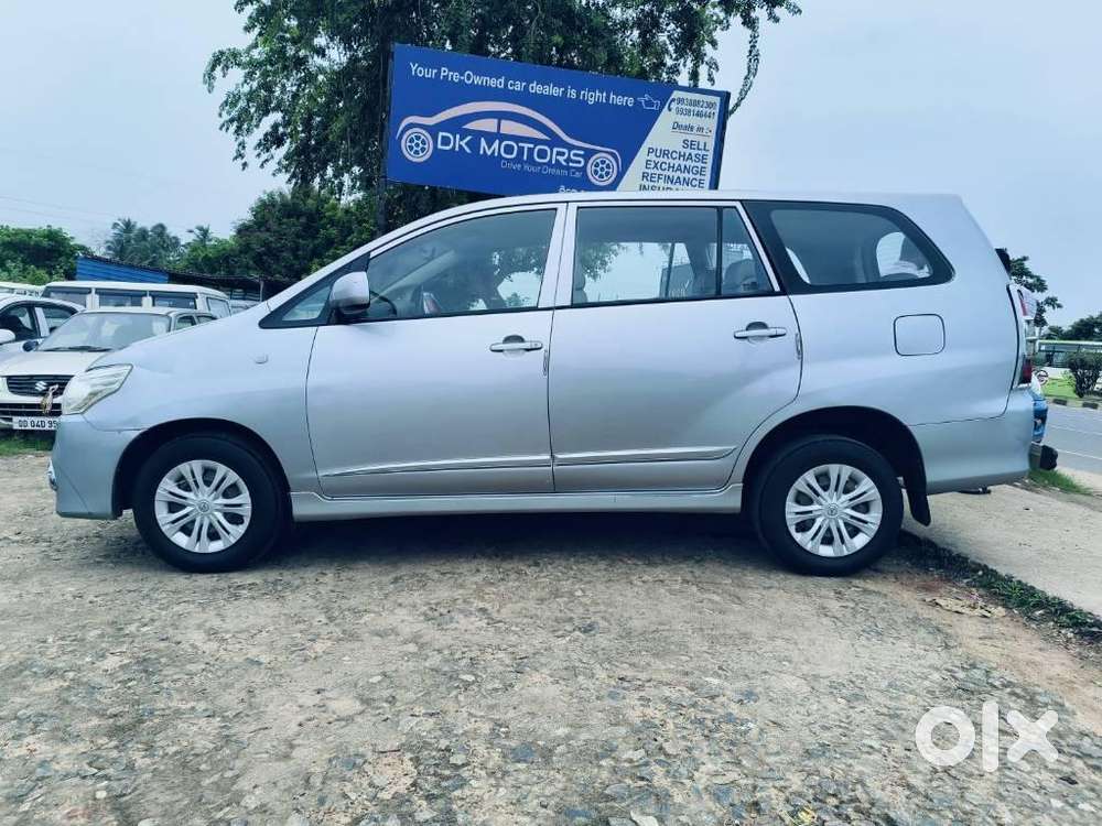 Toyota Innova 2.5 G (diesel) 8 Seater, 2016, Diesel