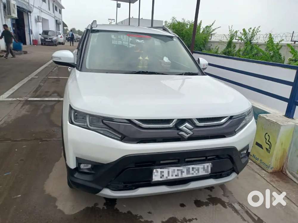 Maruti Suzuki Brezza 2023 Cng & Hybrids Well Maintained