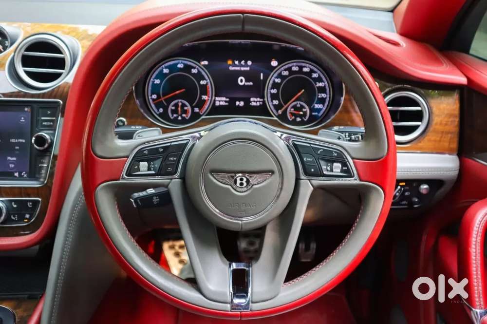 Bentley Bentayga, 2017, Petrol