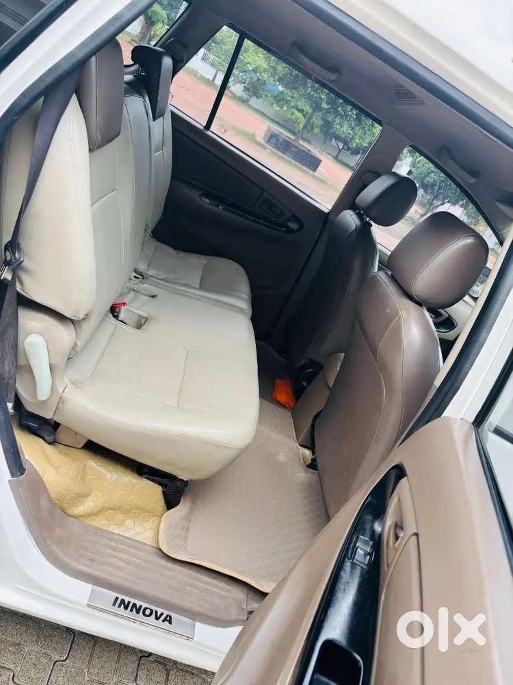 Toyota Innova 2.5 E 2016 Diesel