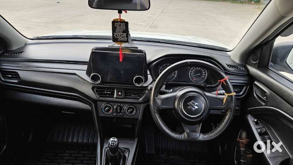 Maruti Suzuki Brezza 1.5 Lxi Smart Hybrid, 2024, Petrol