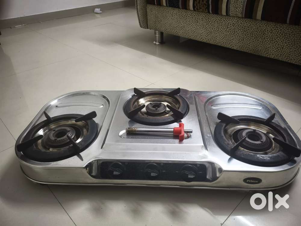 GAS STOVE 3 burner