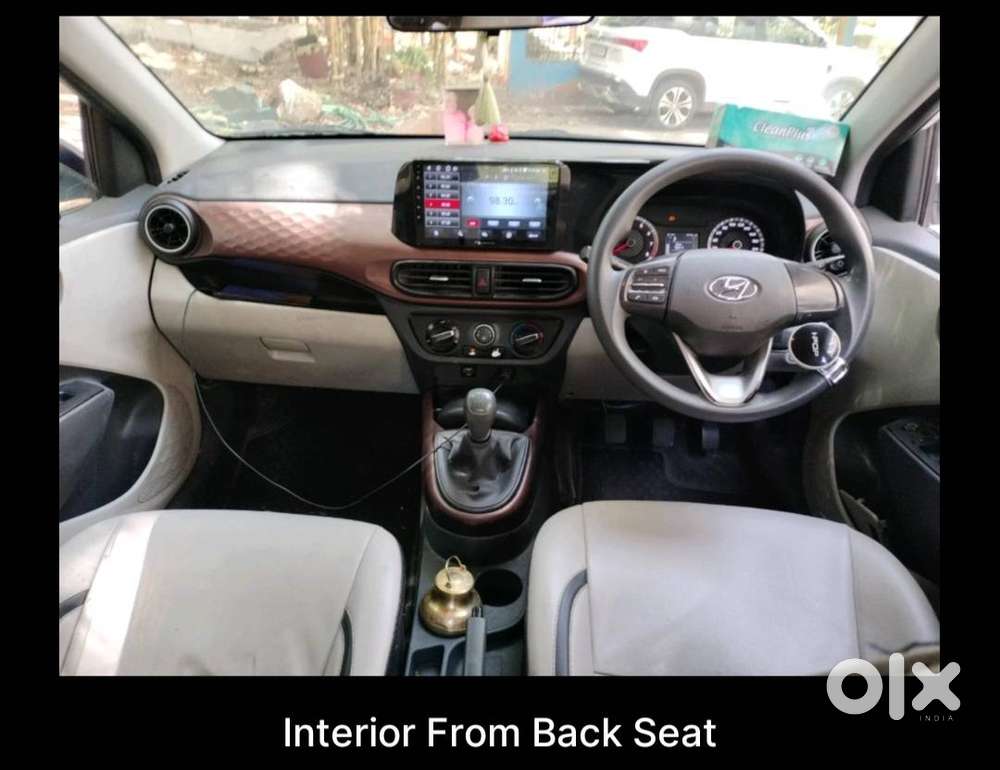 Well Maintained Aura Cng Good Condition With Service Record