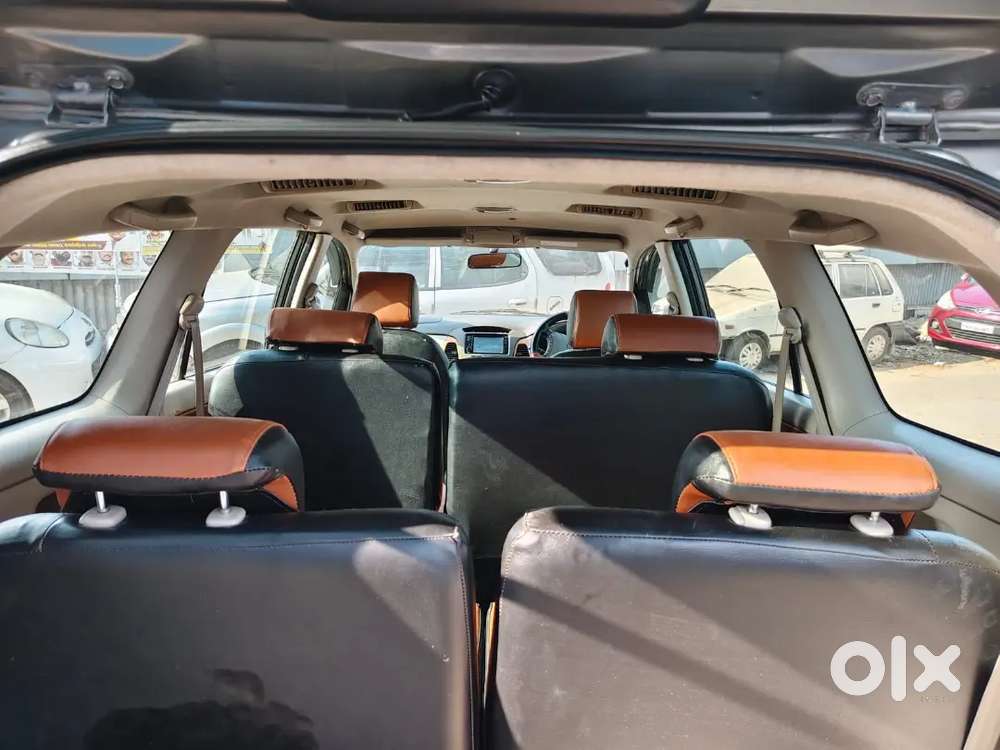 Toyota Innova Crysta