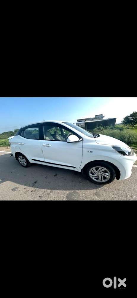 Hyundai Aura 2023 Cng & Hybrids Well Maintained