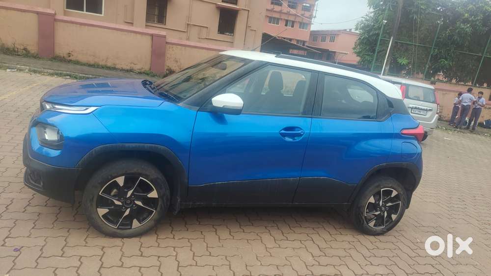 Tata Punch 1.2 Revotron Creative Ira Pack Mt Kaziranga Edition, 2022..