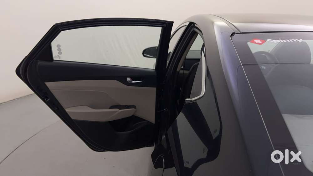 Hyundai Verna 1.5 S Plus Petrol Mt, 2022, Petrol