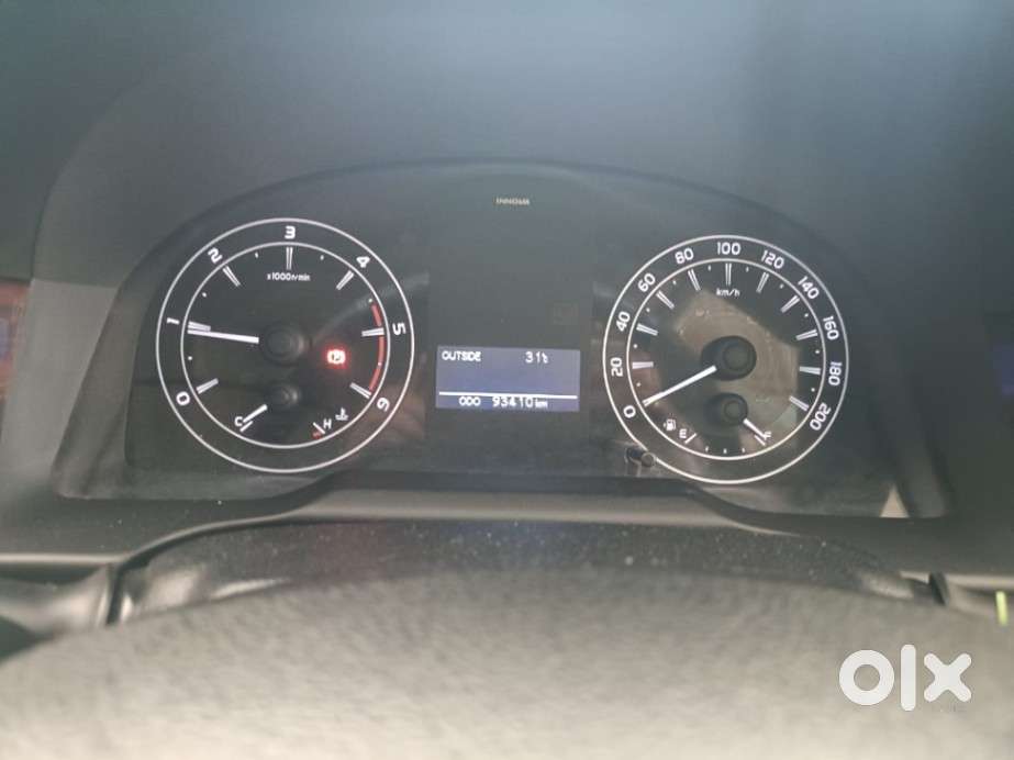 Toyota Innova Crysta 2.4 G Mt 8s, 2018, Diesel