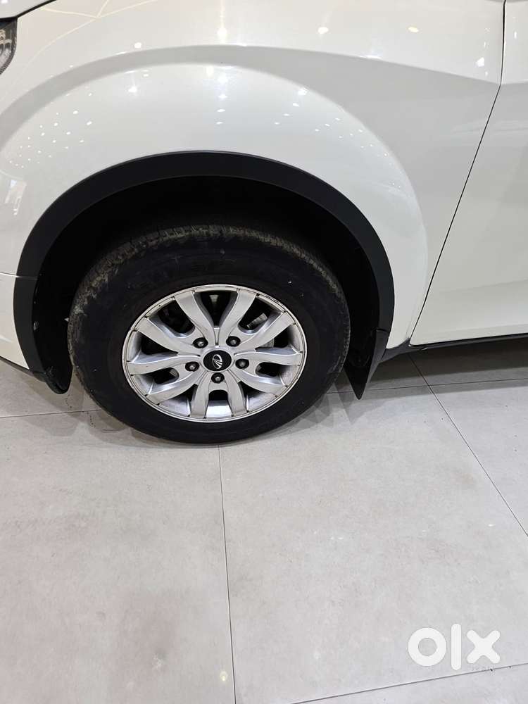 Mahindra Xuv500 W10 2wd, 2015, Diesel