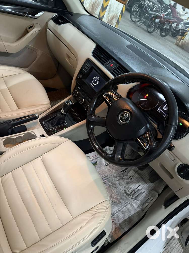 Skoda Octavia [2014-2017] 2.0 Style Tdi At, 2015, Diesel