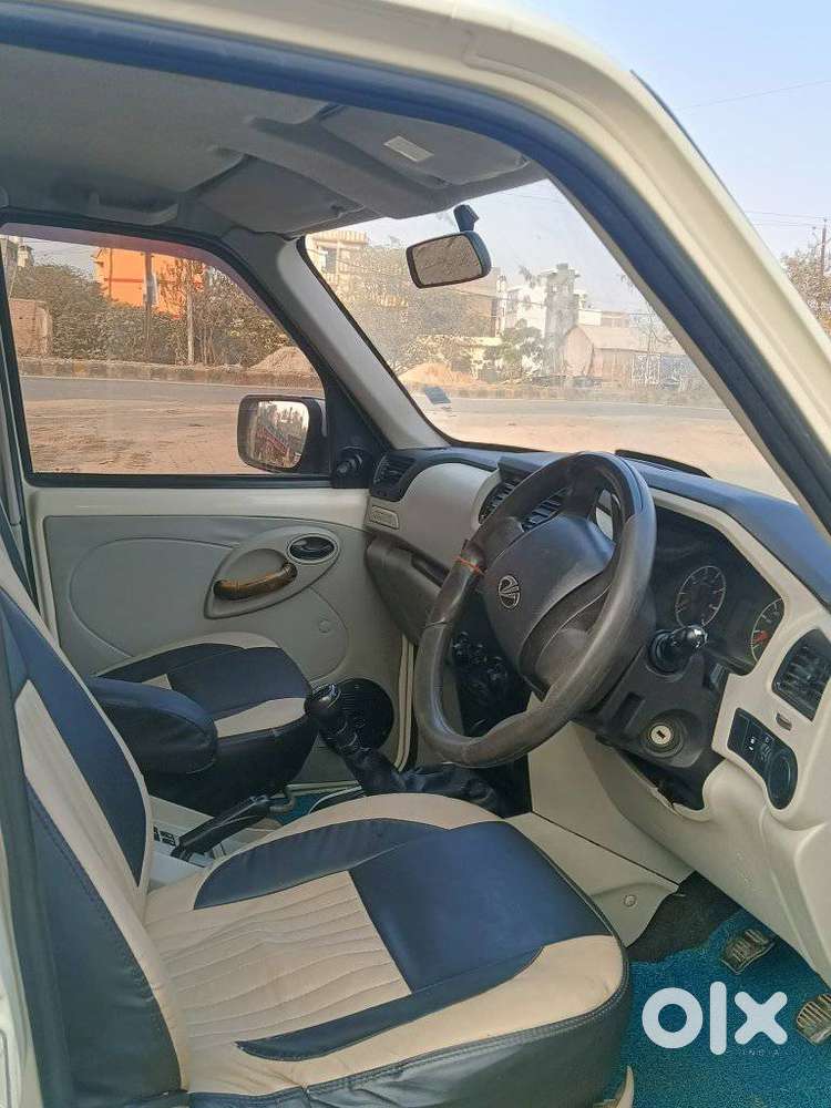 Mahindra Scorpio S4 Plus 4wd, 2016, Diesel