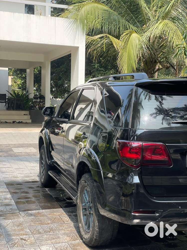 Toyota Fortuner 2010 Diesel Well Maintained