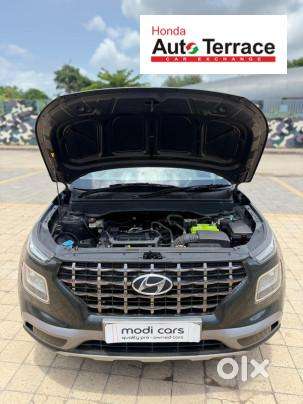 Hyundai Venue 1.2 S Plus, 2020, Petrol