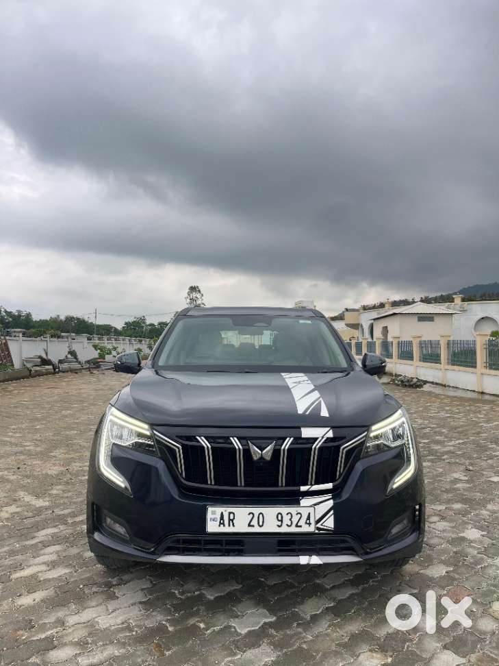 Mahindra Xuv700 2.0 Ax 7 Petrol At Luxury Pack Str, 2022, Petrol