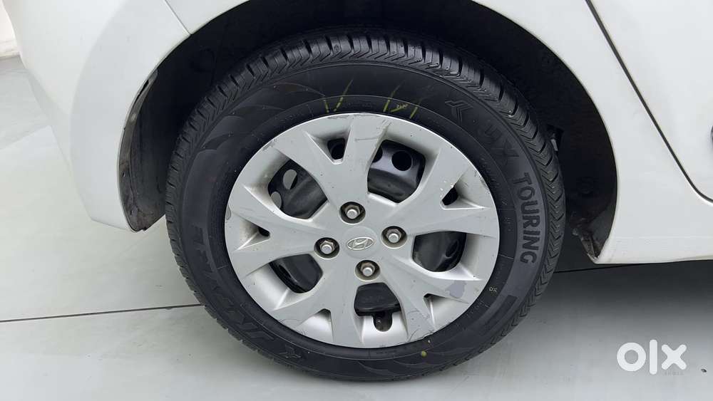 Hyundai Grand I10 1.2 Kappa Sportz, 2015, Petrol
