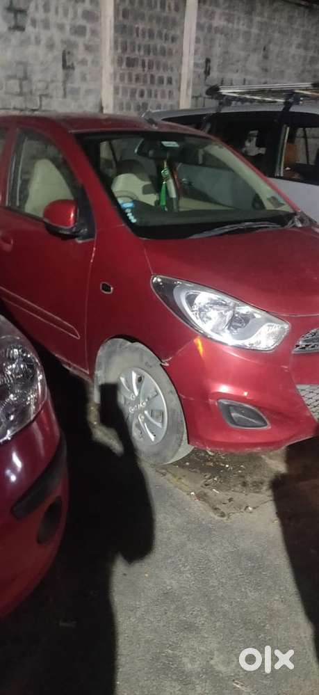 Hyundai I10 Sportz 2013 Model