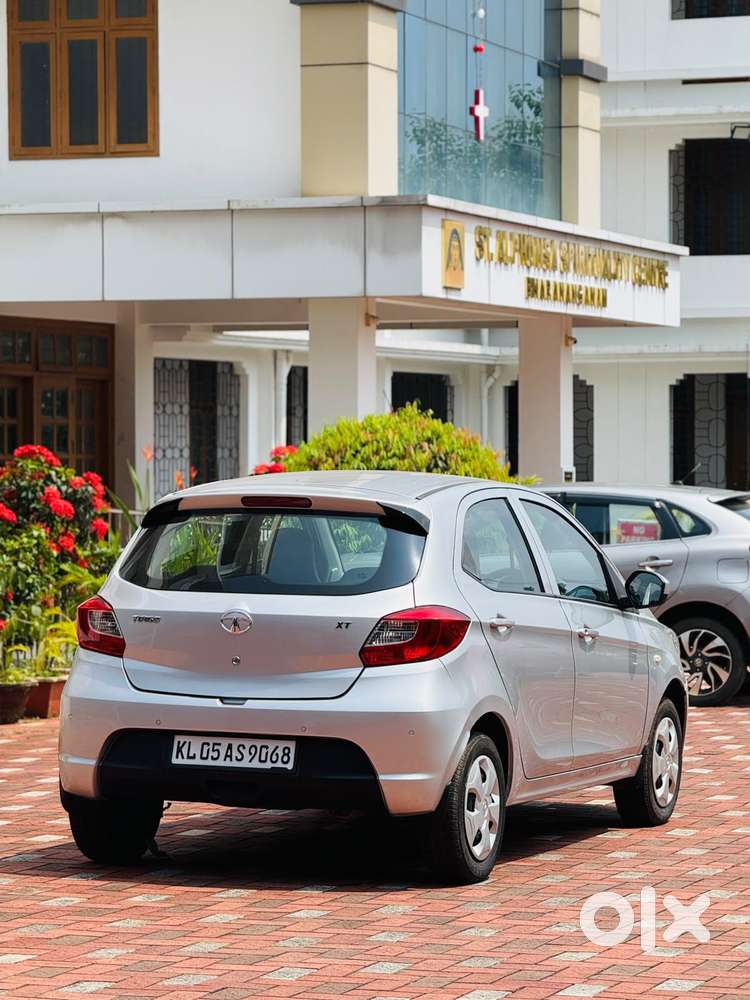 Tata Tiago 1.2 Revotron Xt (o), 2018, Petrol