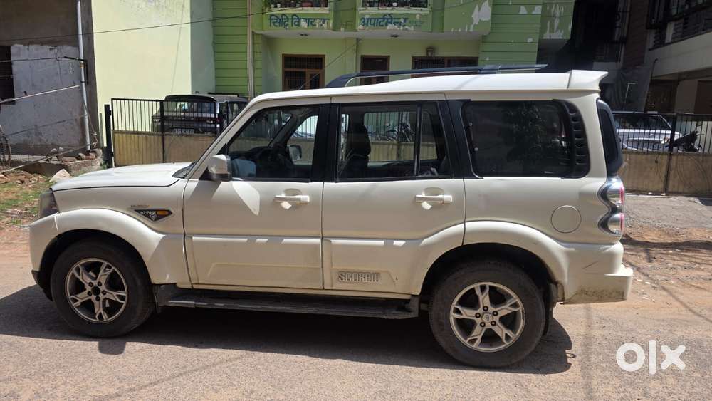 Mahindra Scorpio S10, 2017, Diesel