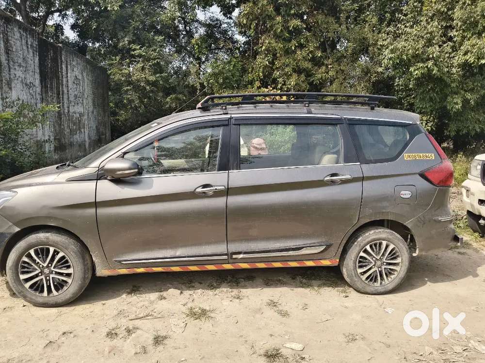 Maruti Suzuki Ertiga 2023 Petrol Well Maintained