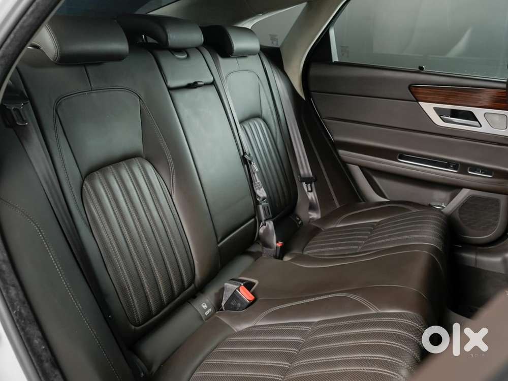Jaguar Xf 2.0 Petrol Portfolio, 2019, Petrol
