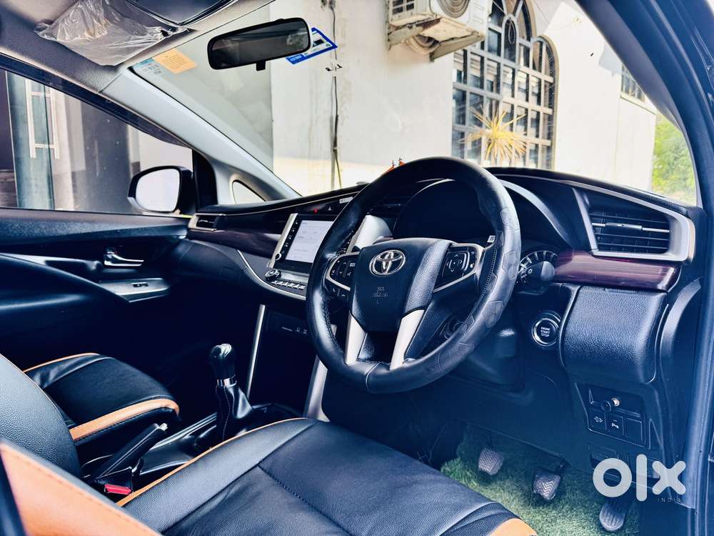 Toyota Innova Crysta 2.4 V 7 Str, 2022, Diesel
