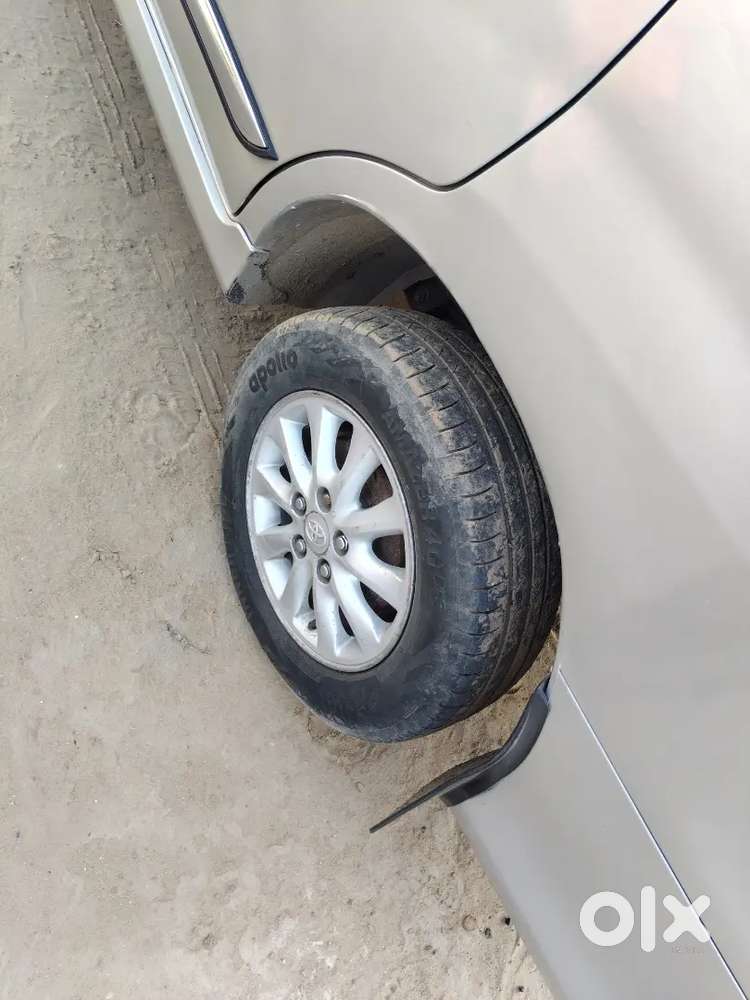 Toyota Innova 2013 Diesel Well Maintained