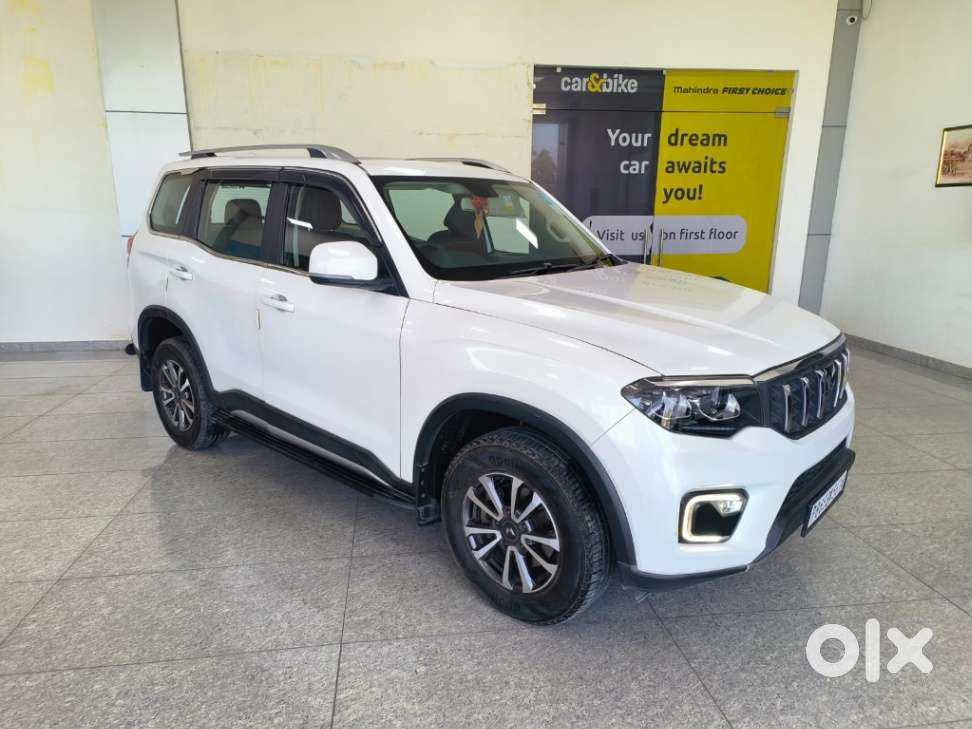Mahindra Scorpio N D At 2wd Z8 S 7s Z8 Select, 2025, Petrol