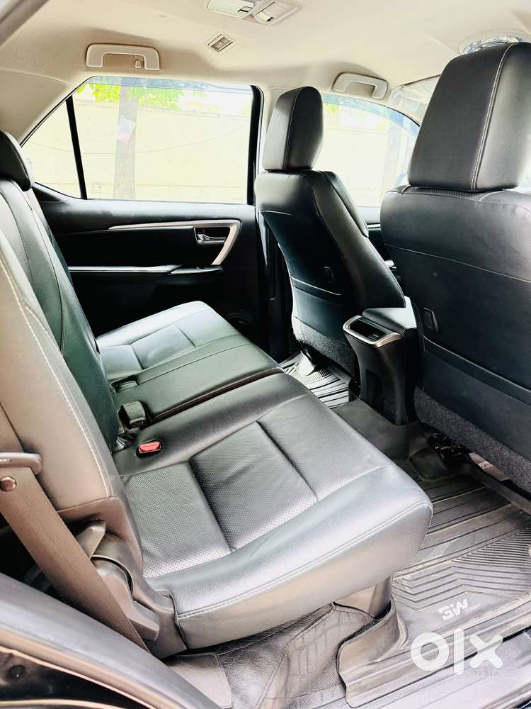 Toyota Fortuner 4x2 Mt 2.8 Diesel, 2021, Diesel