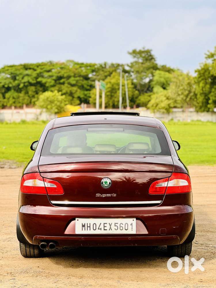 Skoda Superb 2013-2015 Elegance 1.8 Tsi Mt, 2011, Petrol