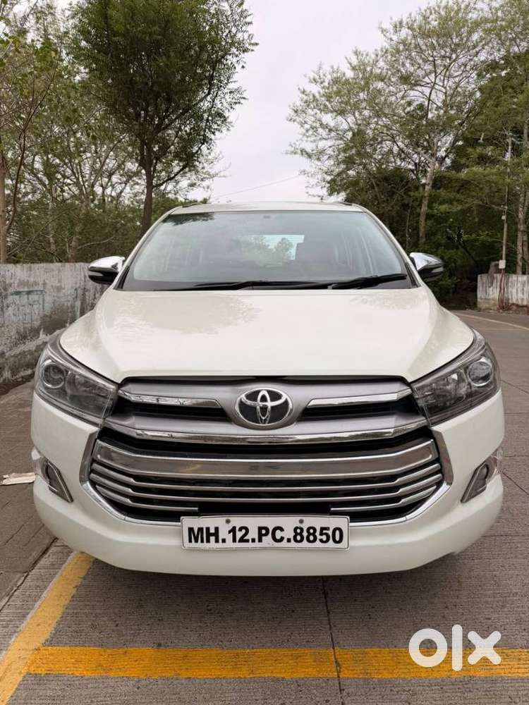 Toyota Innova Crysta 2.8z Automatic, 2017, Diesel