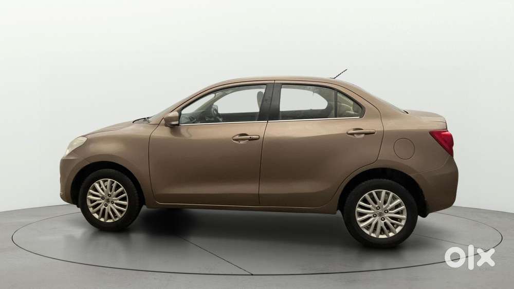 Maruti Suzuki Swift Dzire Amt Zxi, 2018, Petrol
