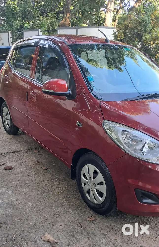 Hyundai I10 Sportz Petrol 2012